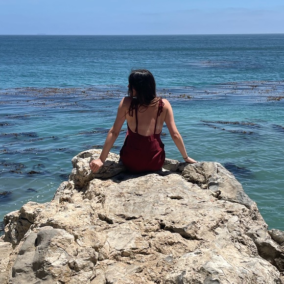 Meet your Posher, Allison - Picture 1 of 2